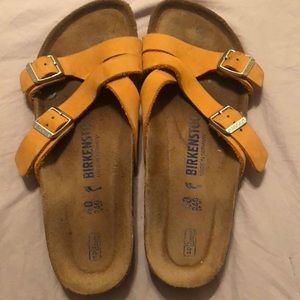 Birkenstock size 40 (9-9.5)